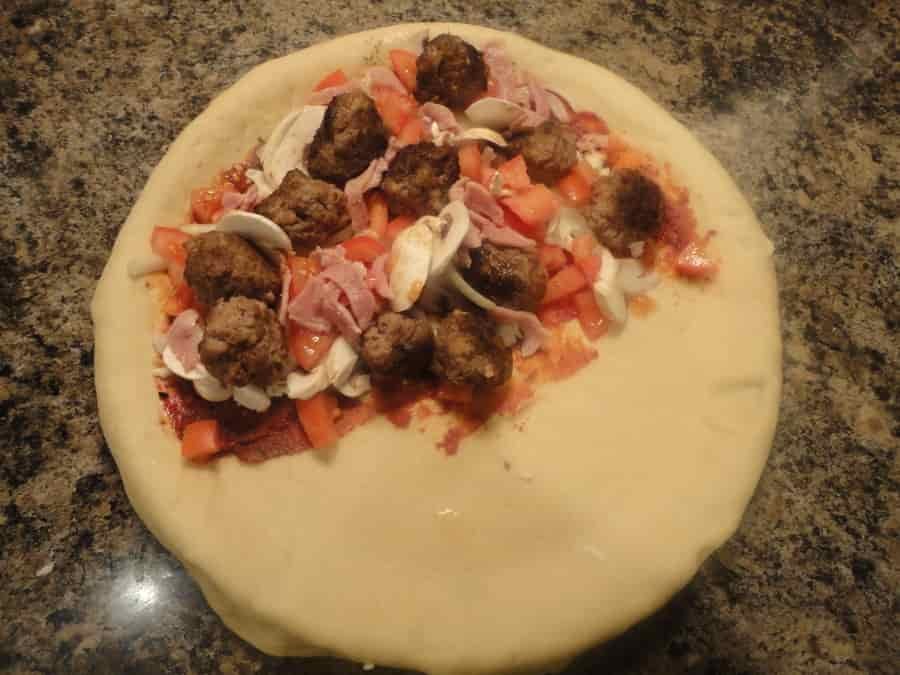 Filled calzone