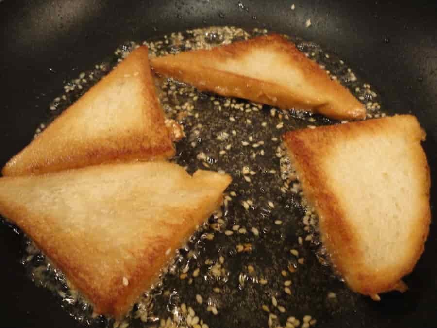 sesame-prawn-toast
