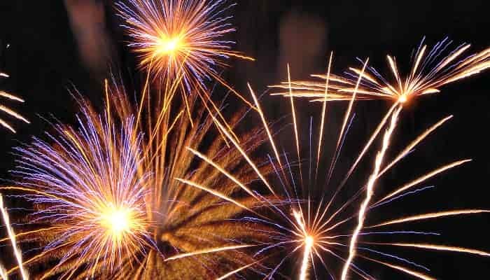 Get your year off to a kick start by making sure your set a New Years Resolution to save money, boost your income or manage your finances better.