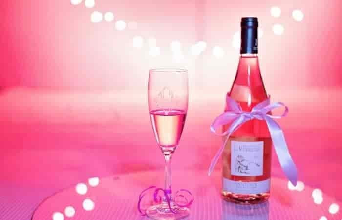 get a free bottle birthday drink