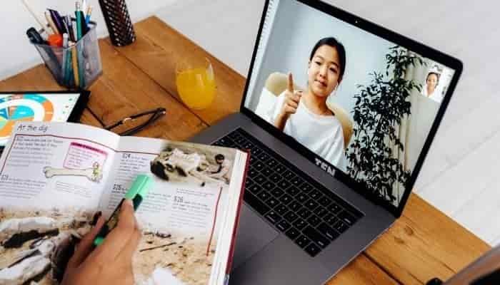 teaching english online