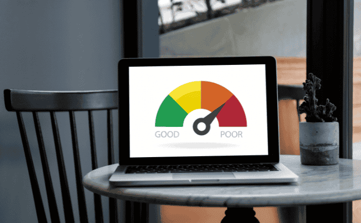 credit score on laptop