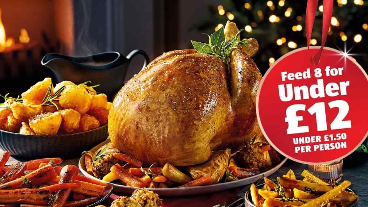 Alid turkey and all the trimmings set on a festive dining table
